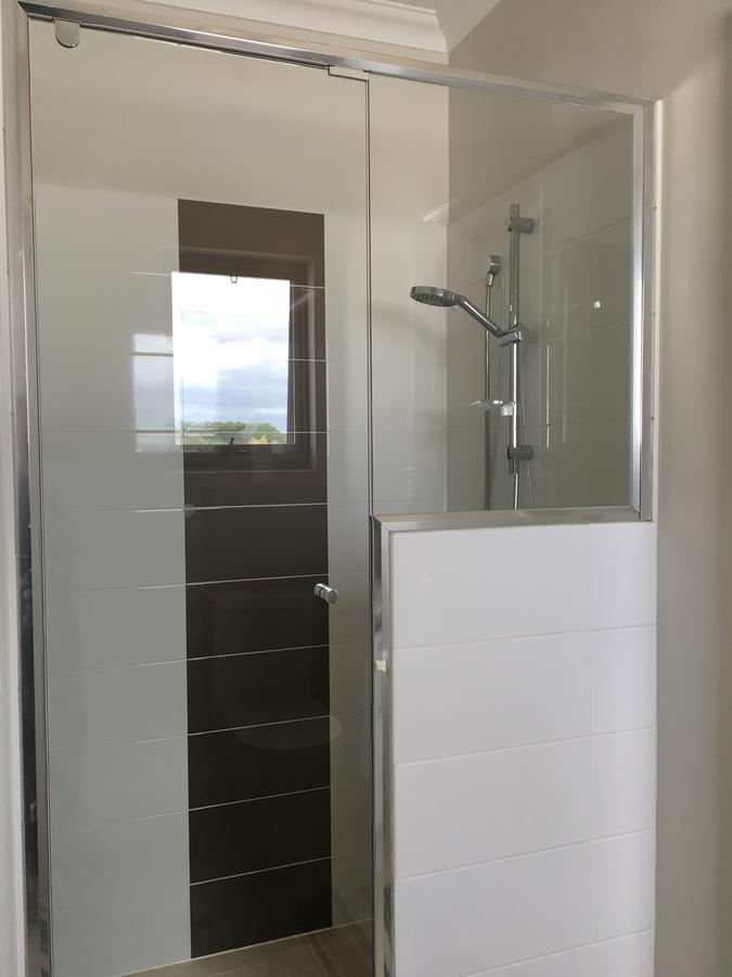 Apartment In Queens Park Perth Exterior foto